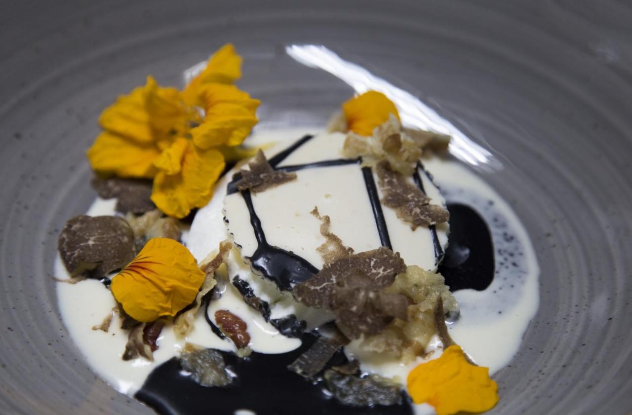 Ristolocanda Grani Di Pepe Flaibano ภายนอก รูปภาพ